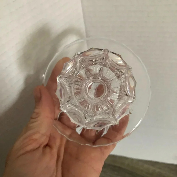Vtg Pinwheel Glass Candlestick Holders - Picture 7 of 13